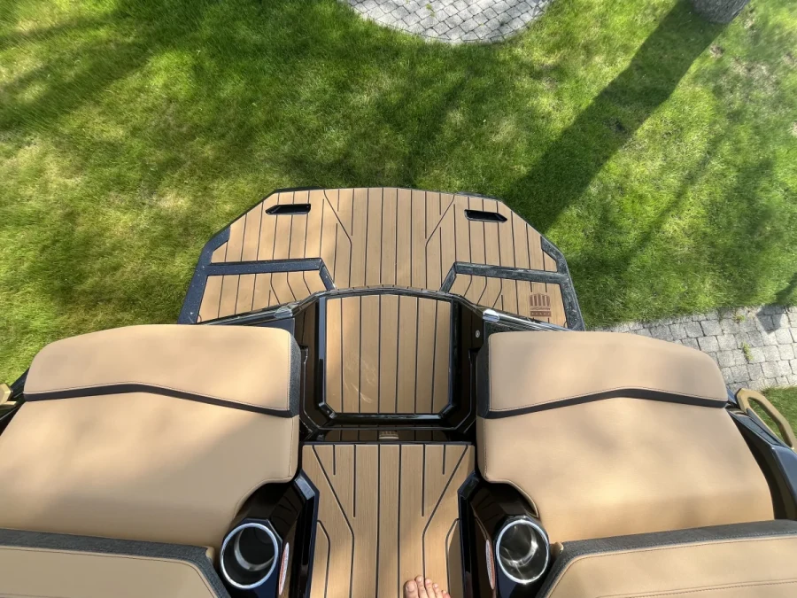 2026-mastercraft-x22-143883-image11.webp