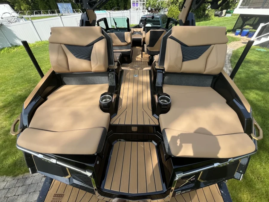 2026-mastercraft-x22-143883-image5.webp