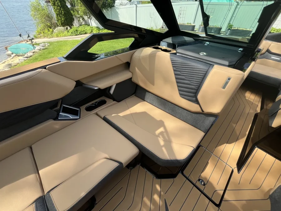 2026-mastercraft-x22-143883-image7.webp