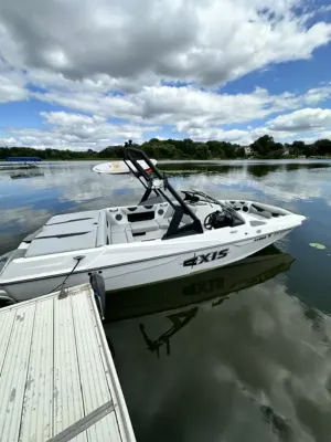 2023-axis-a20-143901-image4.webp
