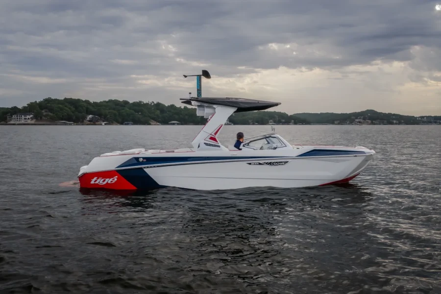 2027-tige-ultre-25zx-143909-image1.webp
