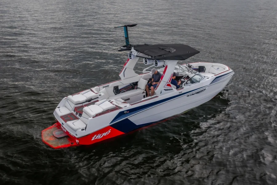 2027-tige-ultre-25zx-143909-image3.webp