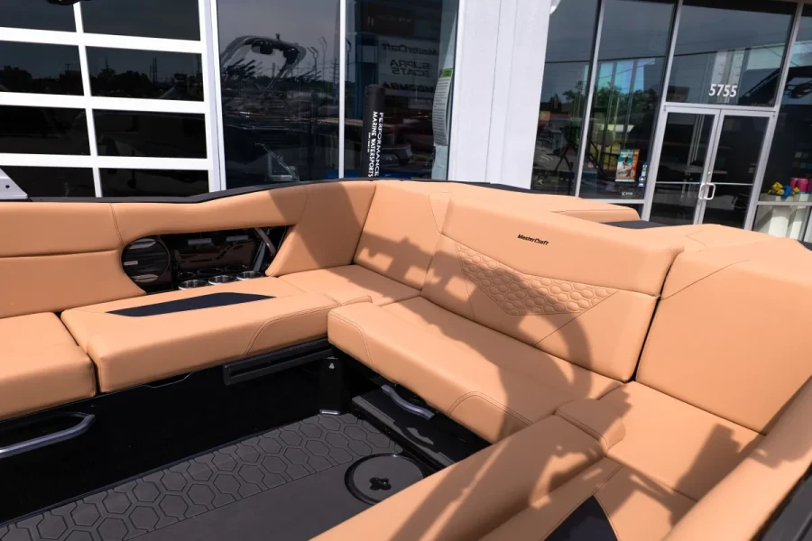 2027-mastercraft-nxt24-143914-image13.webp