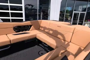 2027-mastercraft-nxt24-143914-image13.webp