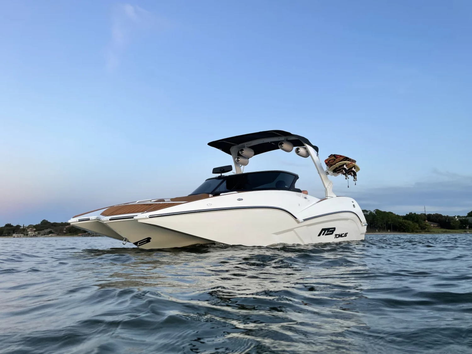 2021 MB Sports F24 Tomcat Alpha