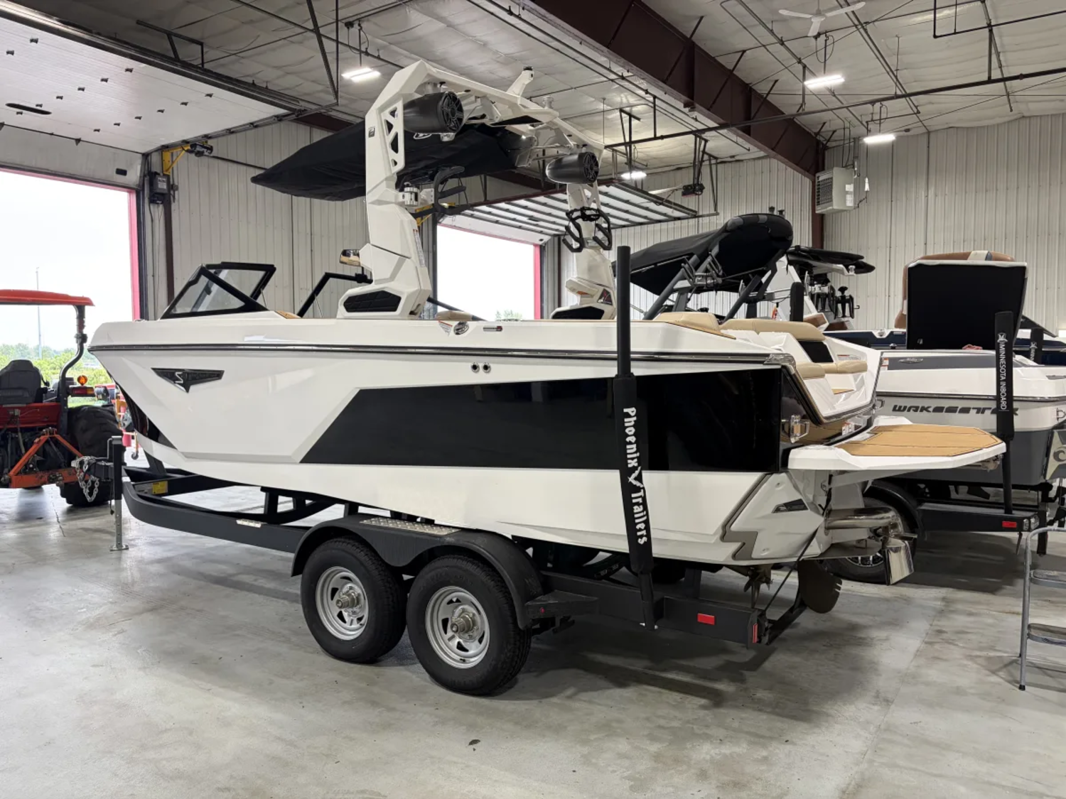 2023 Nautique S21
