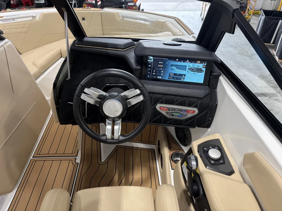 2023-nautique-s21-143820-image6.webp