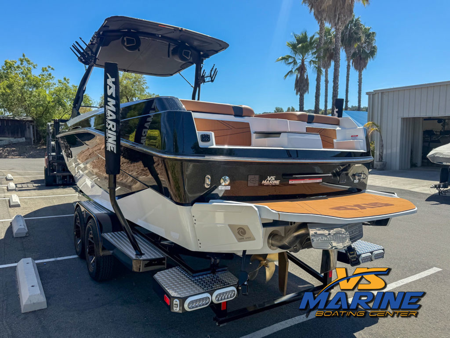 2027 Axis Wake Research T250