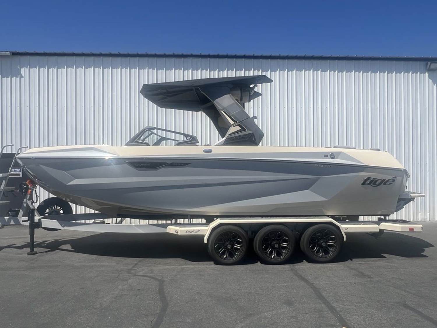2027 Tige Ultré 25ZX
