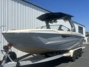 2027 Tige Ultré 25ZX Icon