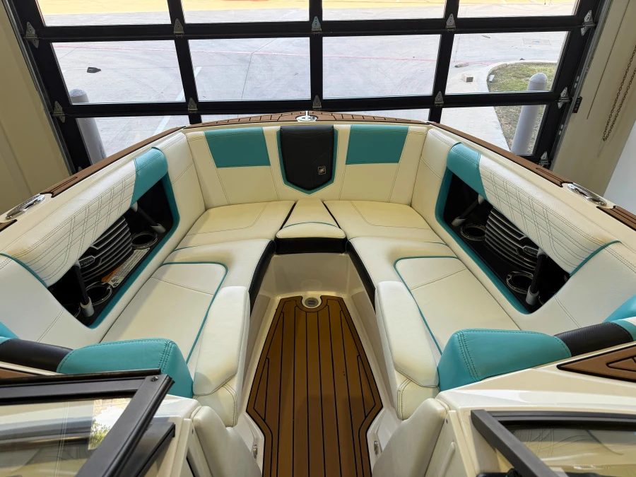 2017-nautique-g23-143944-image12