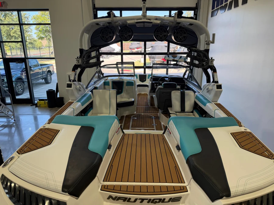 2017-nautique-g23-143944-image8
