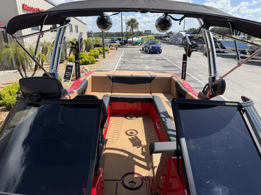 2022-mastercraft-nxt24-143947-image10