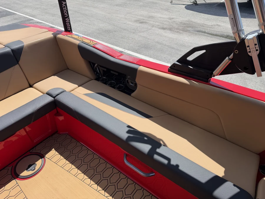 2022-mastercraft-nxt24-143947-image12