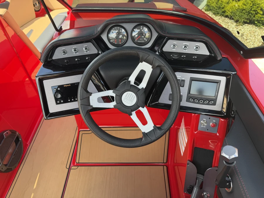 2022-mastercraft-nxt24-143947-image15