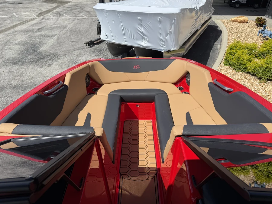 2022-mastercraft-nxt24-143947-image9