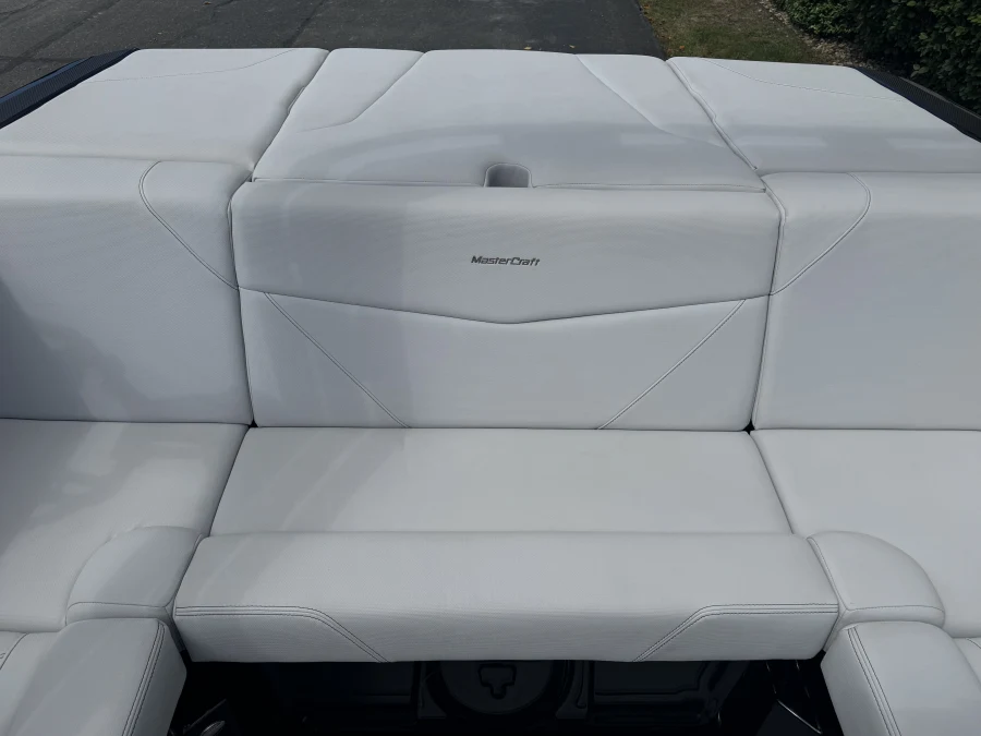 2020-mastercraft-nxt20-143950-image10