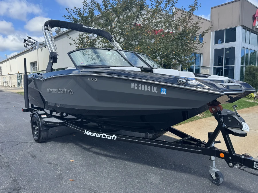 2020-mastercraft-nxt20-143950-image2