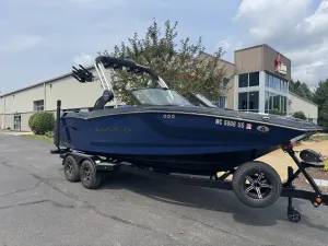 2022 MasterCraft NXT22 Icon