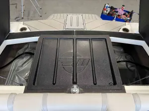 2018 Malibu 21 MLX Icon