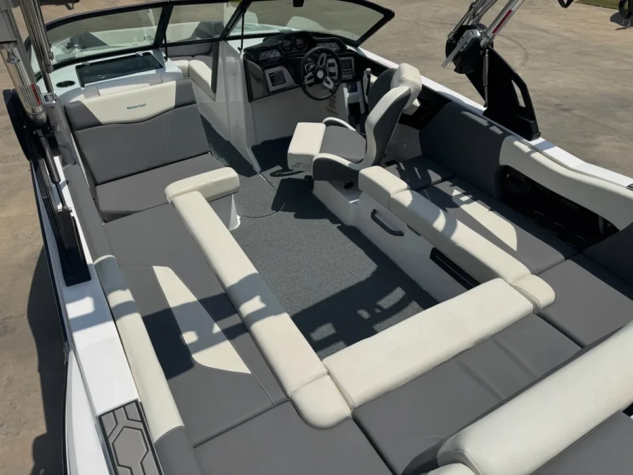2022-mastercraft-nxt22-143970-image10.webp