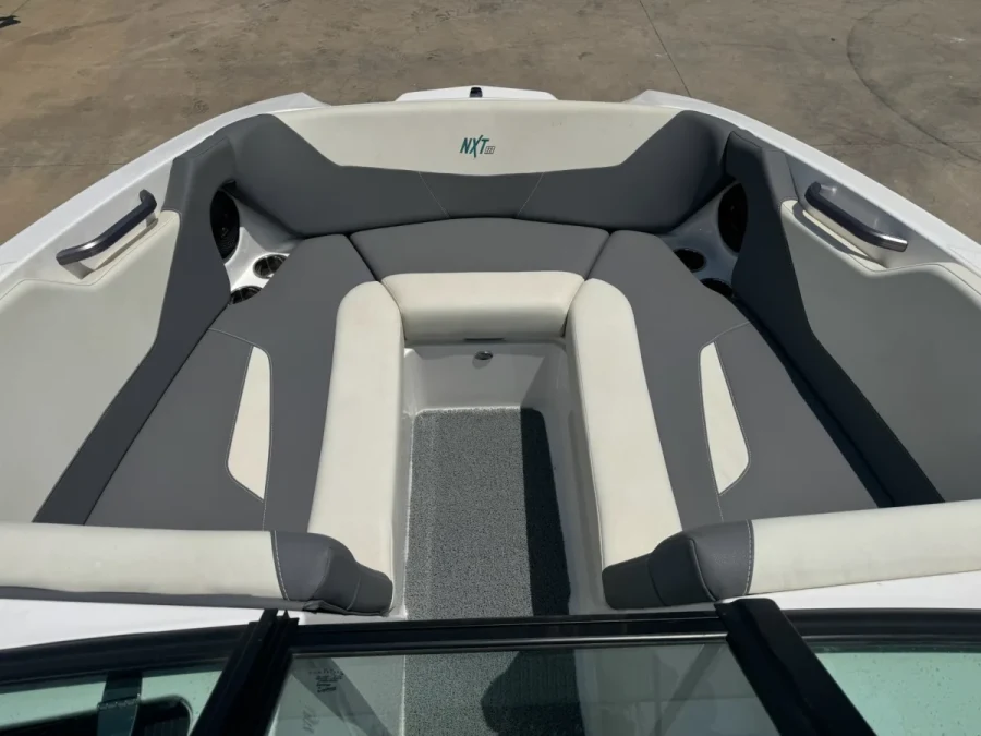 2022-mastercraft-nxt22-143970-image11.webp