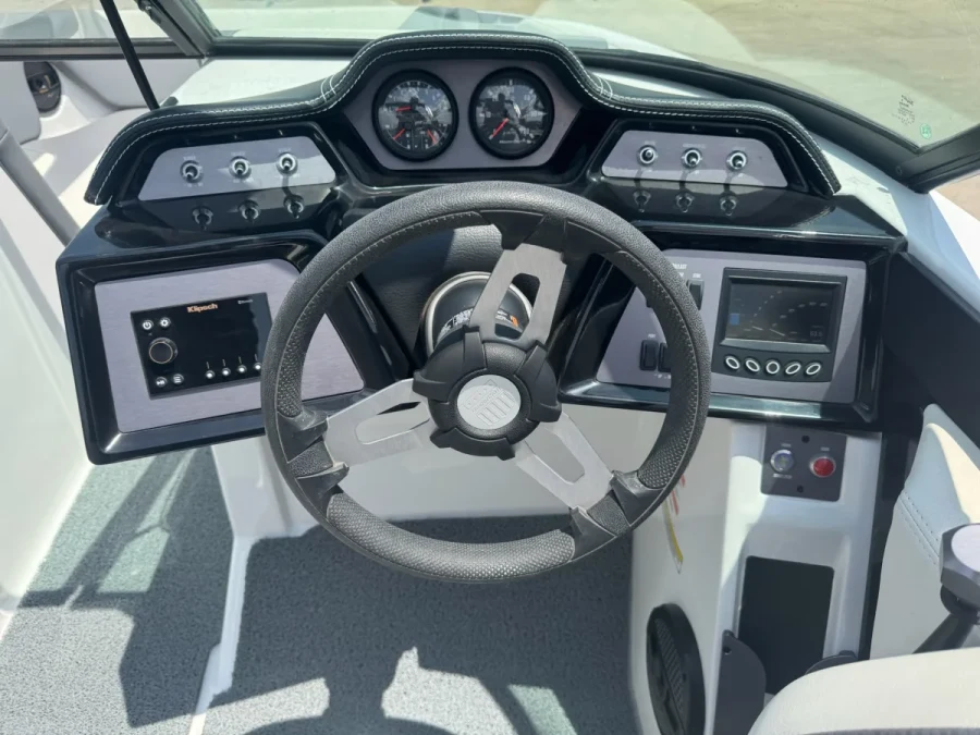 2022-mastercraft-nxt22-143970-image17.webp