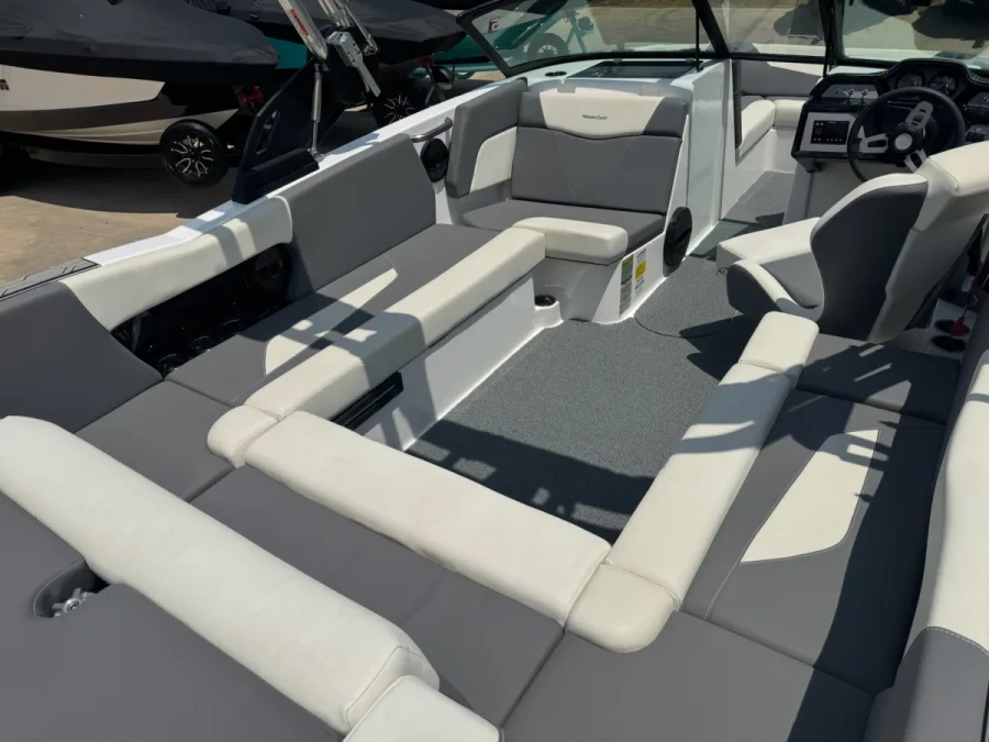 2022-mastercraft-nxt22-143970-image8.webp