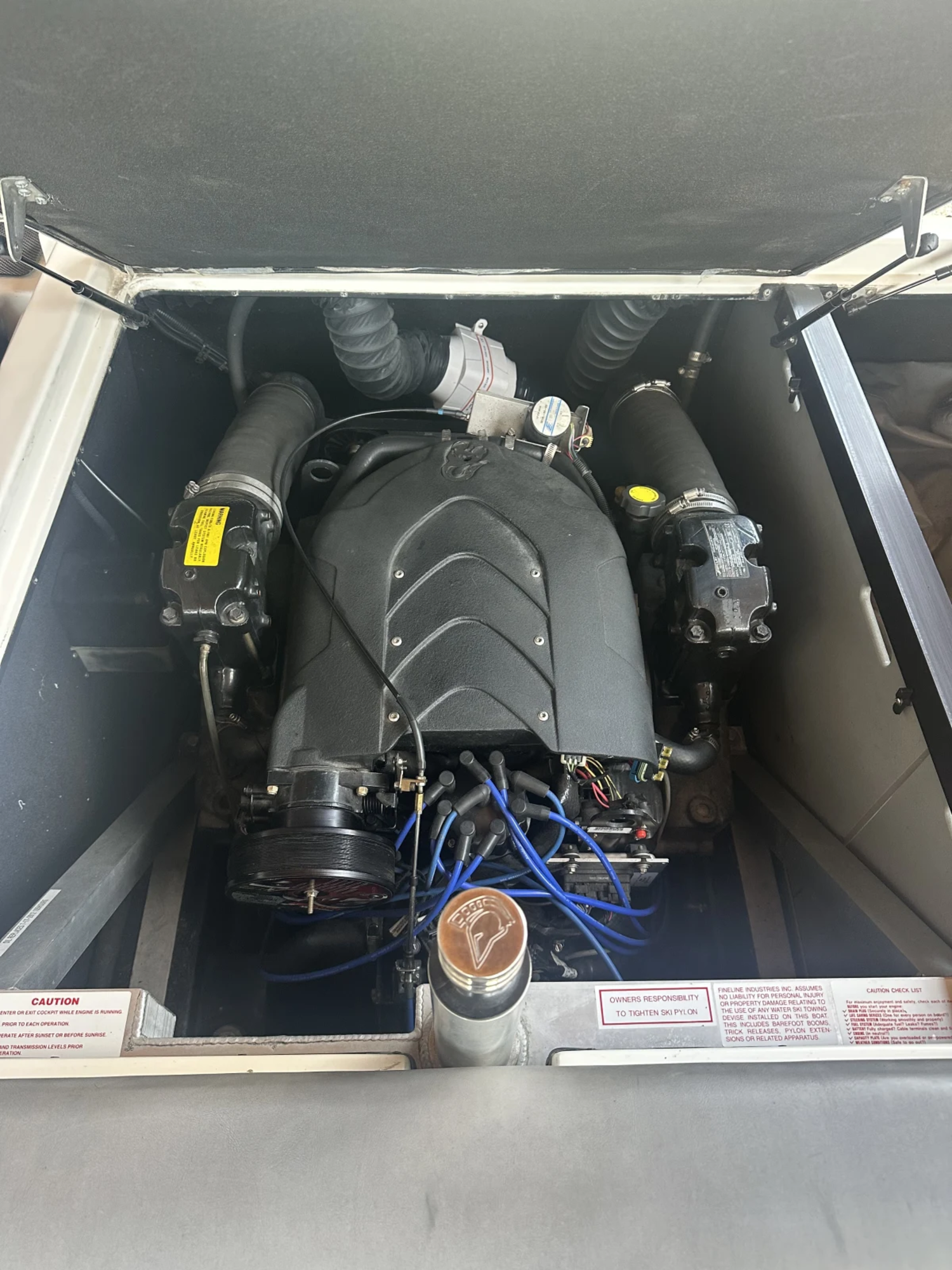2006 Centurion Boats Avalanche