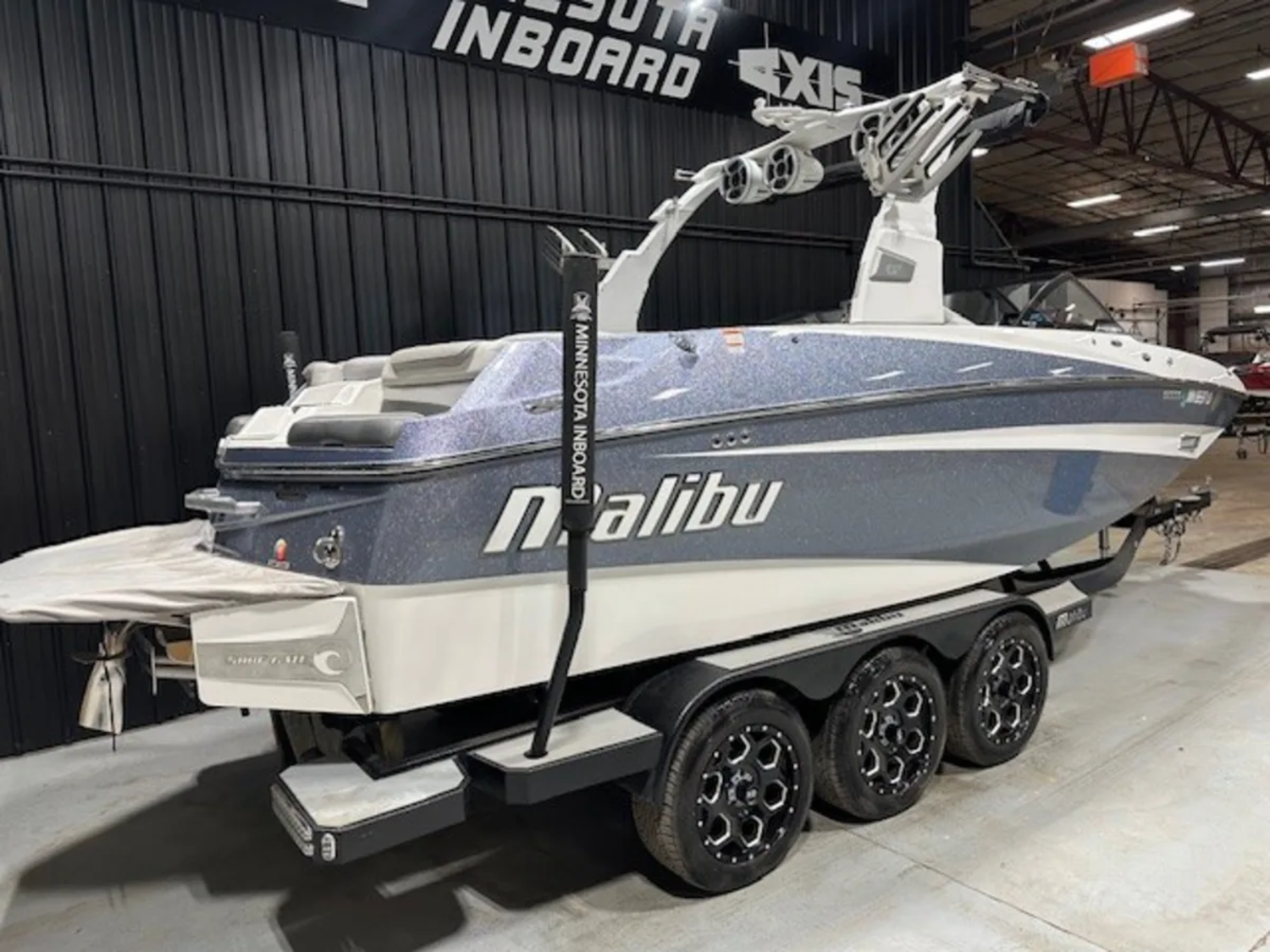 2018 Malibu M235