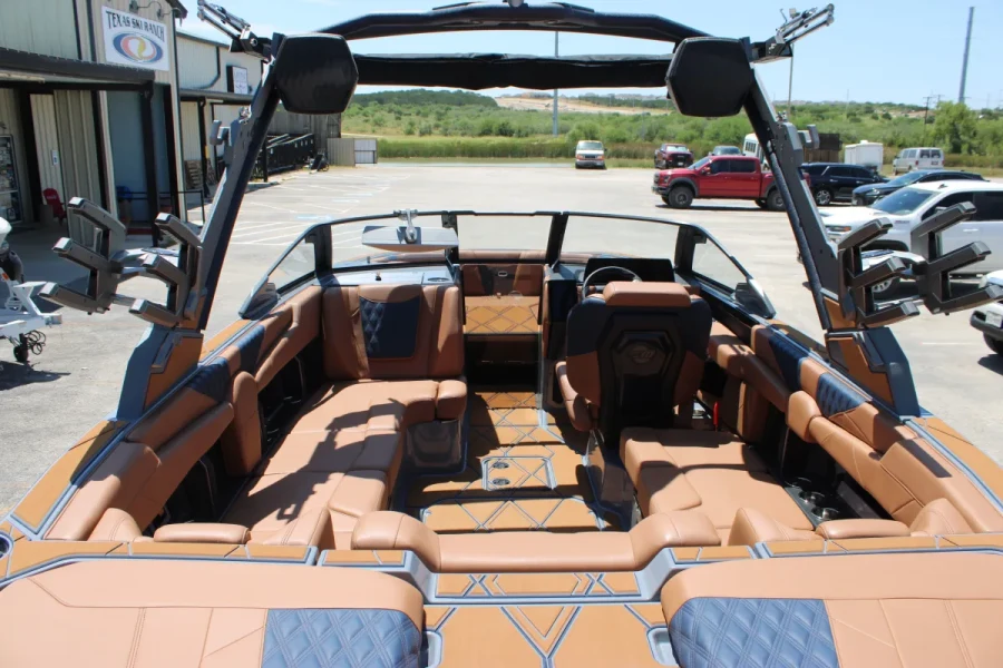 2026-malibu-m230-143982-image9.webp