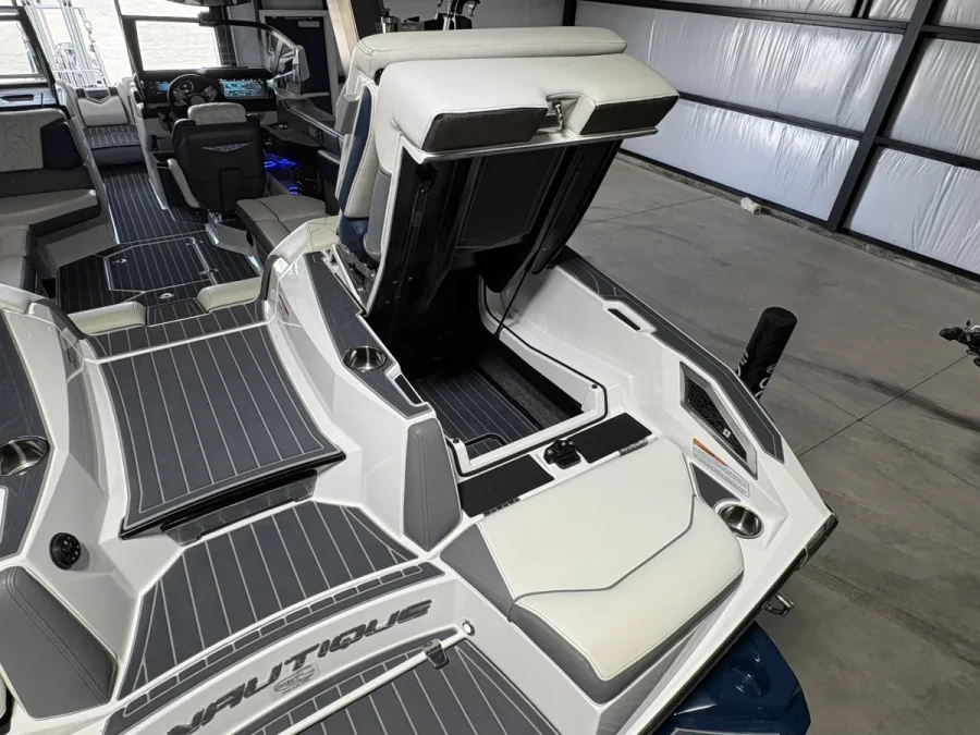 2021-nautique-g23-paragon-143995-image3.webp