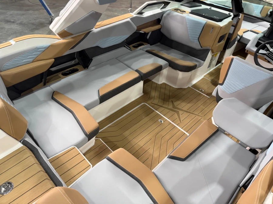 2027-mastercraft-x23-144014-image10