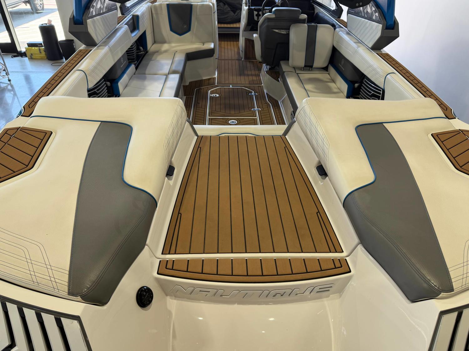 2019 Nautique Super Air Nautique G25