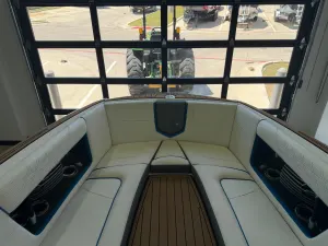 2019-nautique-g25-144015-image9