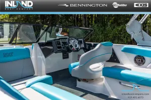 2019-mastercraft-nxt22-144034-image8.webp