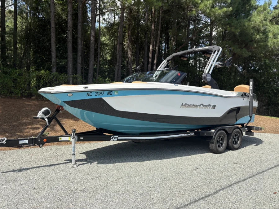 2023-mastercraft-xt24-144036-image10.webp