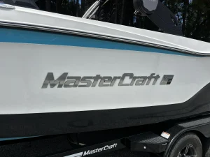 2023-mastercraft-xt24-144036-image2.webp