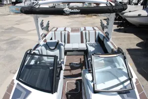 2026-malibu-wakesetter-23-lsv-144041-image17.webp