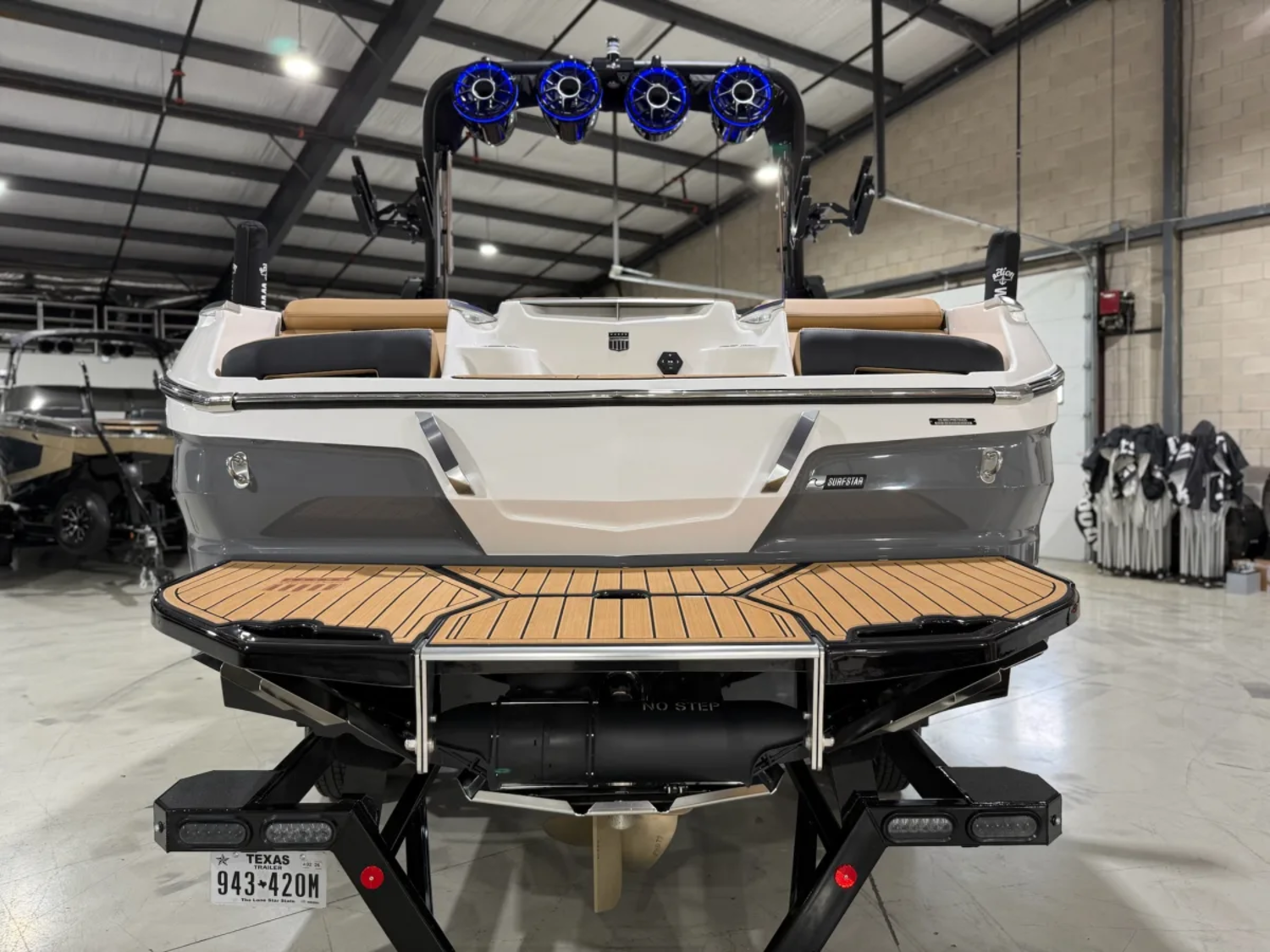 2025 MasterCraft X24