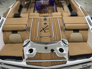 2025-mastercraft-x24-144044-image7.webp