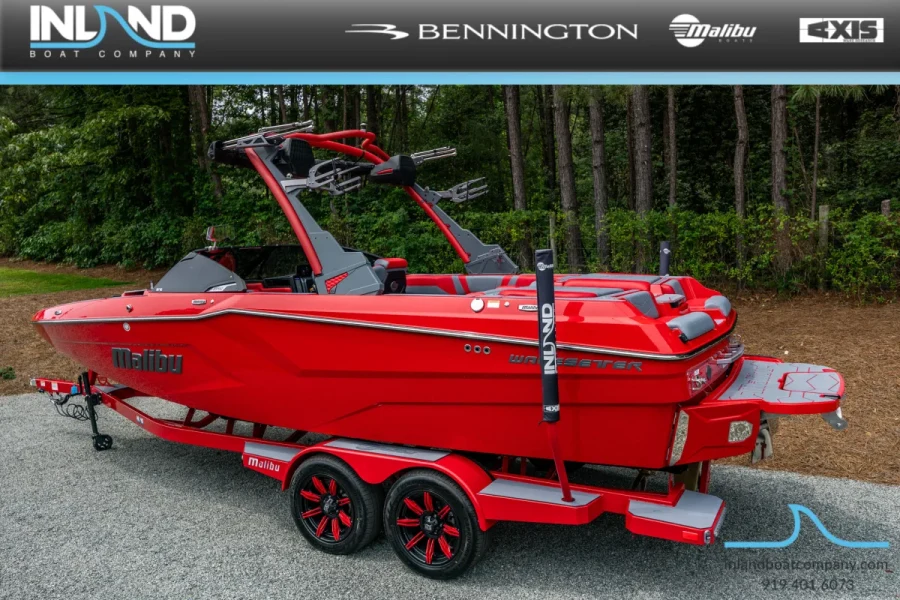 2025-malibu--wakesetter-23-mxz-144058-image10.webp