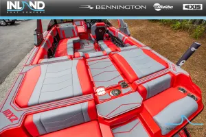 2025-malibu--wakesetter-23-mxz-144058-image16.webp