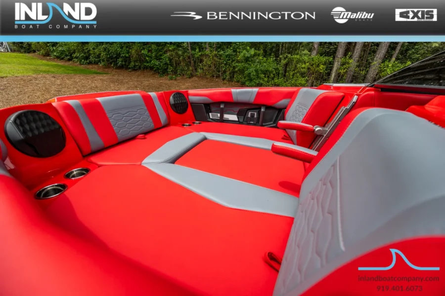 2025-malibu--wakesetter-23-mxz-144058-image6.webp