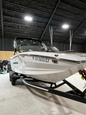 2021-mastercraft-nxt22-144084-image4.webp
