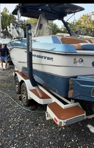 2023-malibu-wakesetter-22-lsv-142706-image10.webp