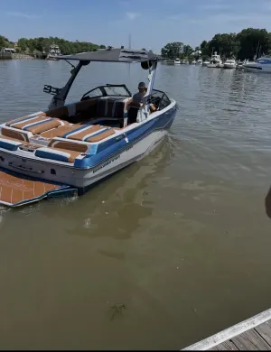 2023-malibu-wakesetter-22-lsv-142706-image3.webp