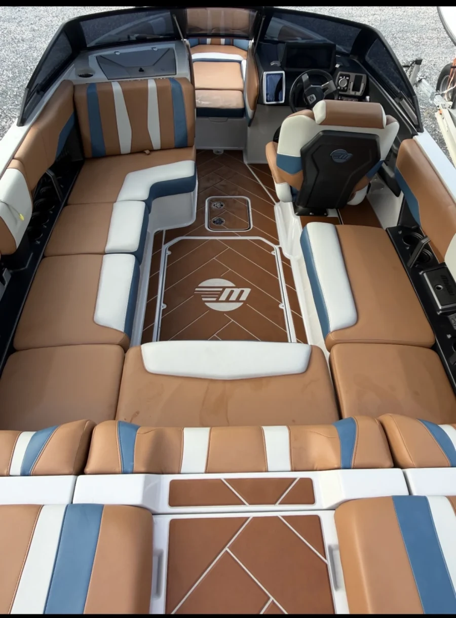 2023-malibu-wakesetter-22-lsv-142706-image6.webp