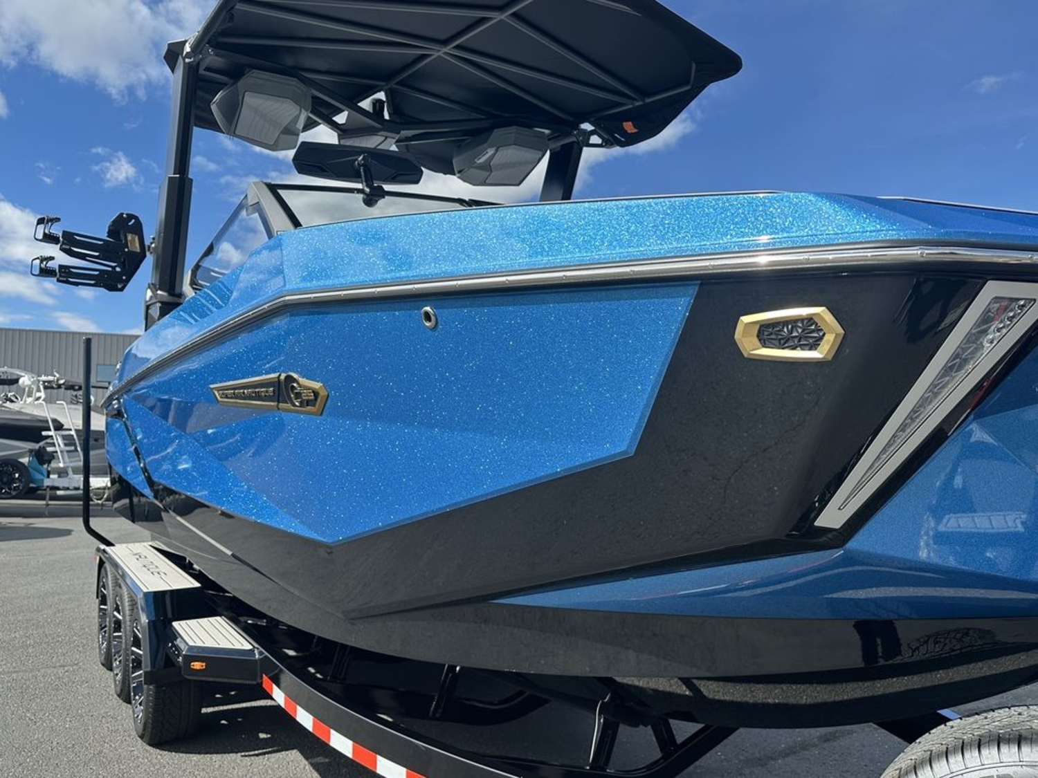 2027 Nautique G25