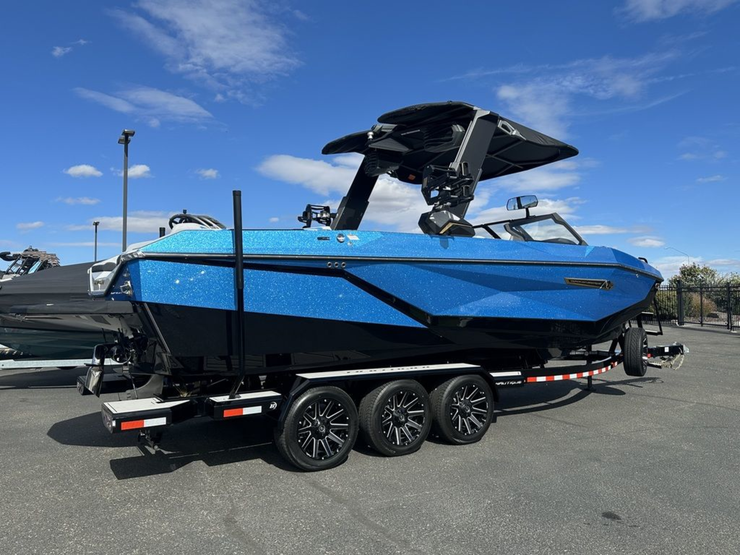 2027 Nautique G25